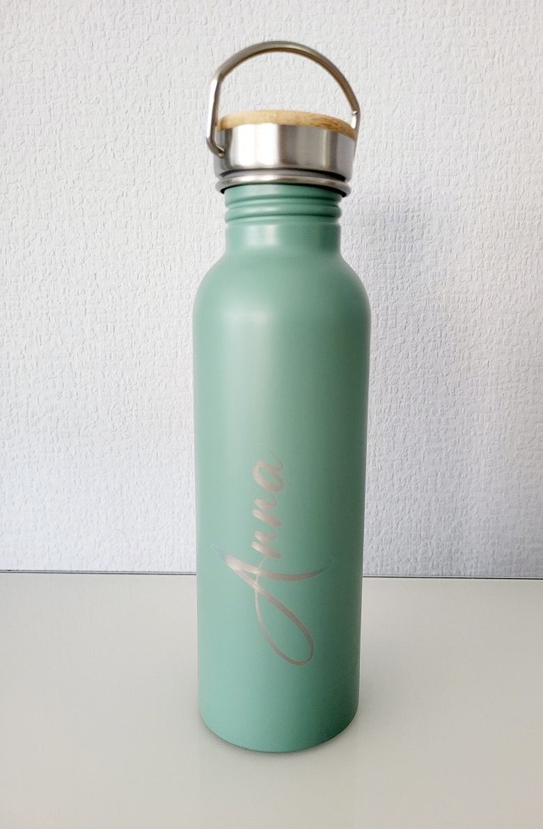 Edelstahlflasche Flasche aus Edelstahl mit Logo graviert / für Zuhause und Unterwegs/ individuell gestaltet in 3 Farben