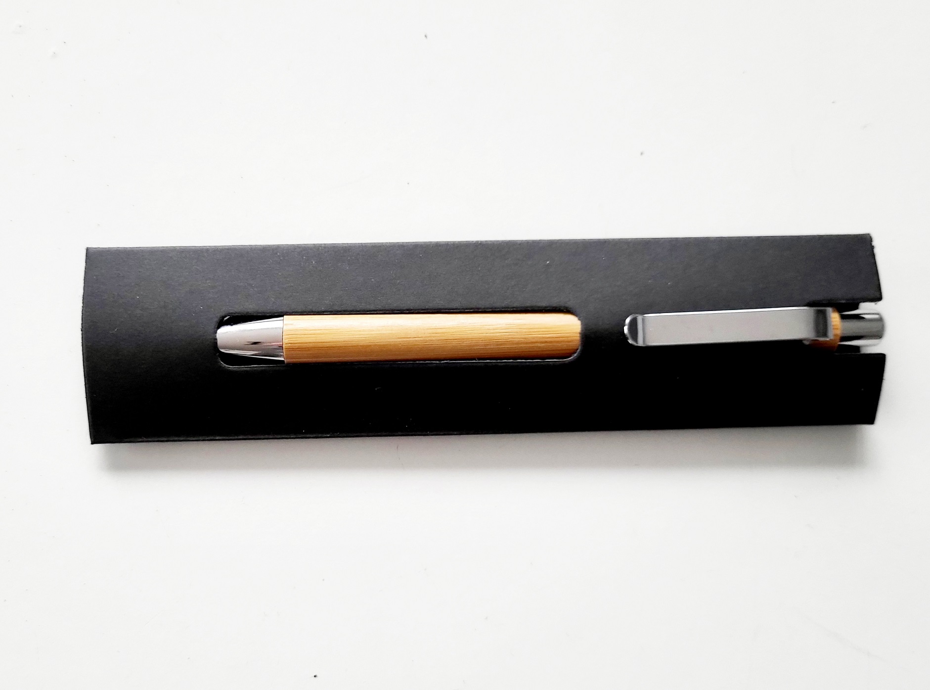 Bambus-Kugelschreiber mit Gravur
