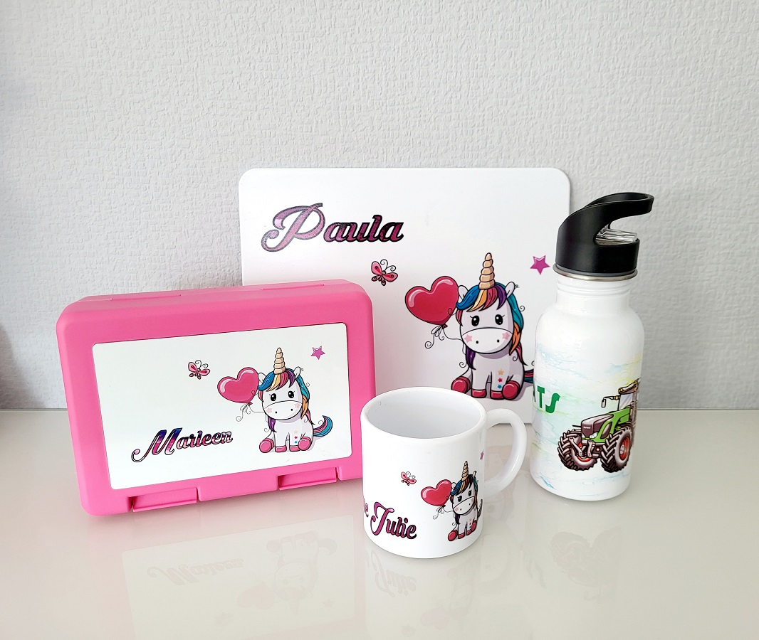 Kinder-Frühstücks-Set 4-teilig inkl. Druck (Trinkflasche, Kindertasse, Frühstücksbrettchen und Brotdose)